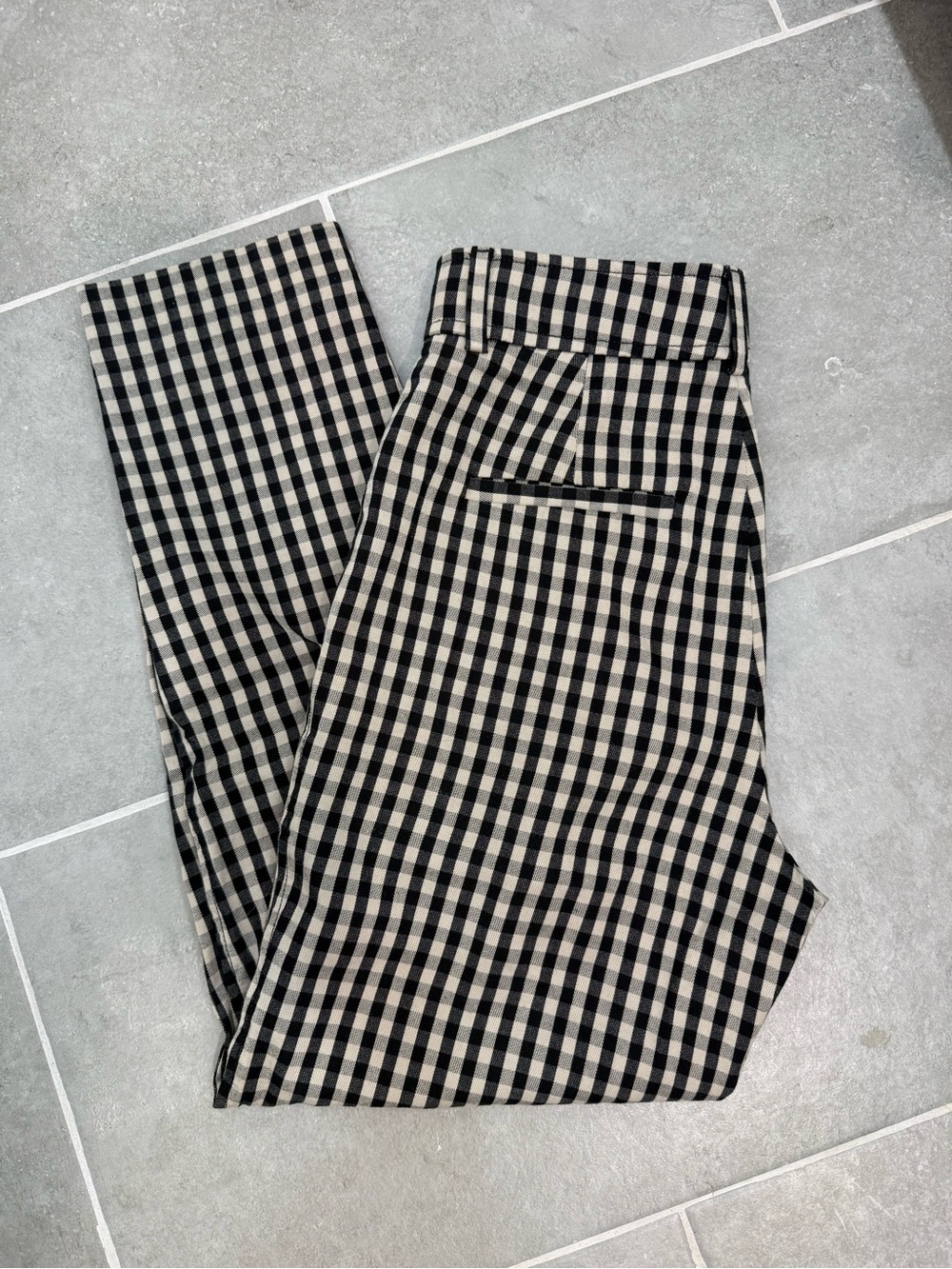 Everlane Black and Tan Gingham Pants